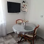 Novi Demy U Centru Splita *
