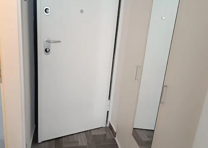 Novi Demy U Centru Splita Split